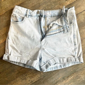 Garage Premium Distressed Denim Shorts Ultra High Rise Mom Jeans 5 Pocket Size 9